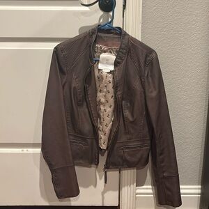 Soft, brown vegan leather Hei Hei jacket bought at
Anthropologie, size medium.